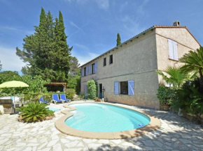 Quiet villa near the beach at Fr jus